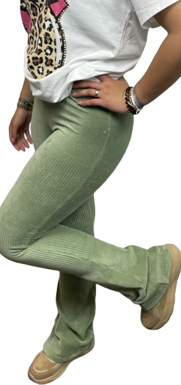 Lemmy mint rib flared broek