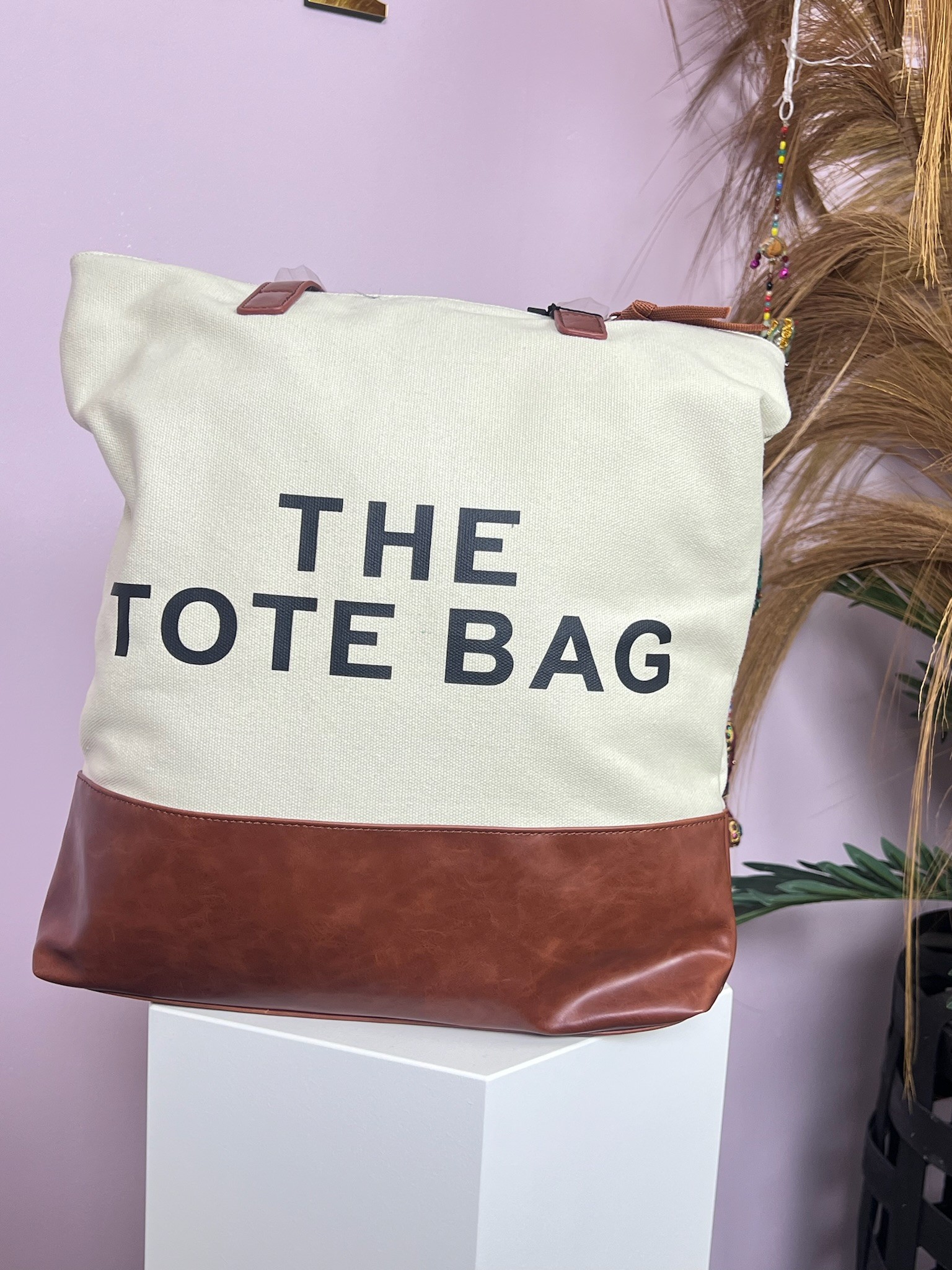 The tote bag
